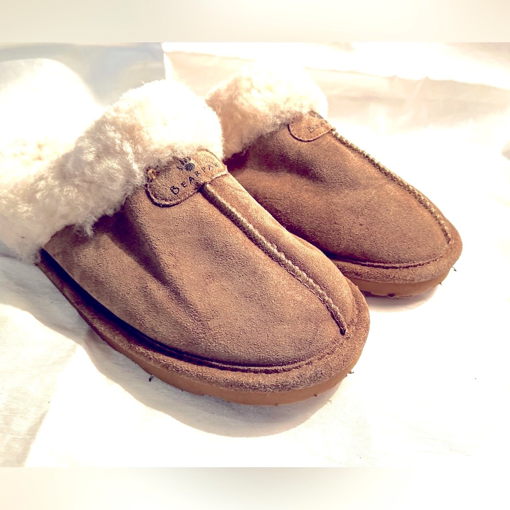 Bear Paw Women Slip On Shoes, Sleepers Size 10 But Fits Like 8 Fax Fur
